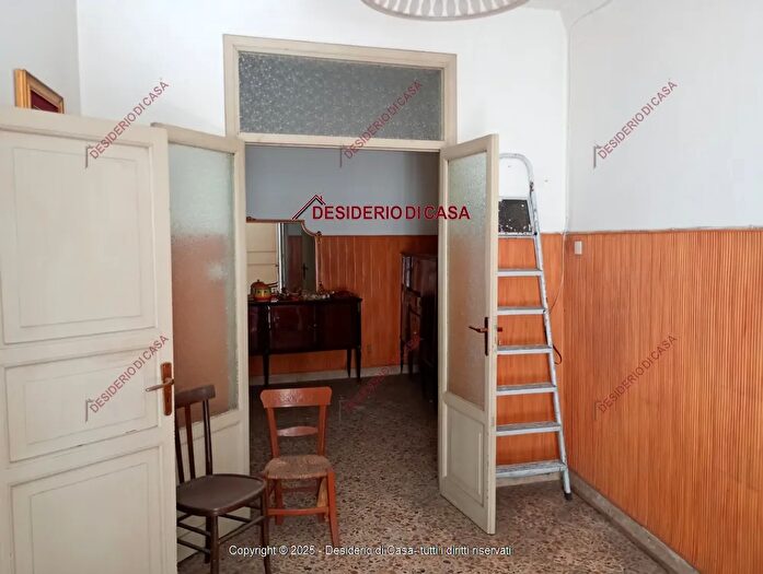 Casa quadrilocale in vendita in Via Antonino Giannola Magistrato Partinico Pa, Partinico