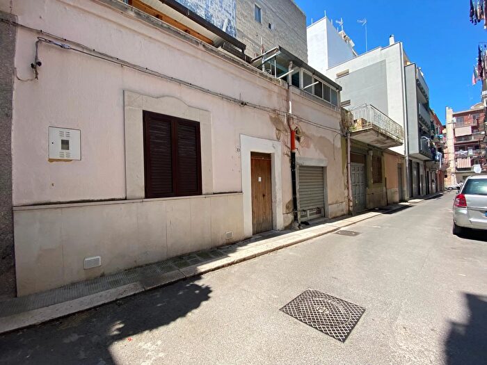 Appartamento bilocale in vendita in Via Padova, Barletta