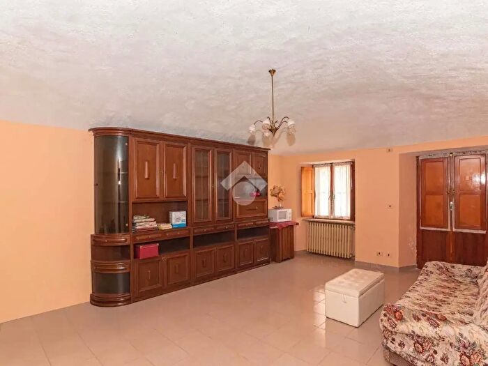 Casa con 6 locali in vendita in Località Vastalla, Cirie'