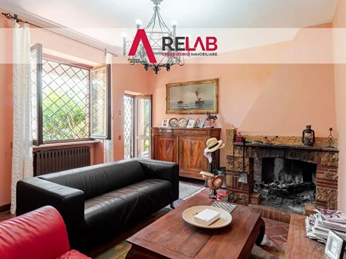 Casa con 7 locali in vendita in Strada Provinciale a, Rocca Santo Stefano