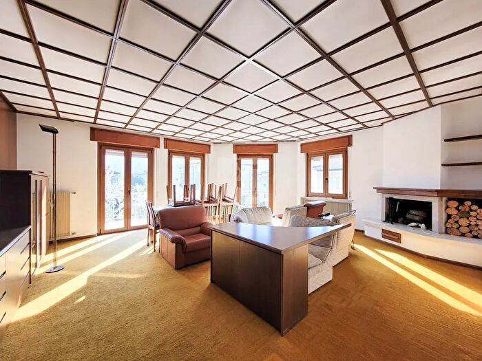 Appartamento con 5 locali in vendita in Via SantAlessandro, Riva Del Garda