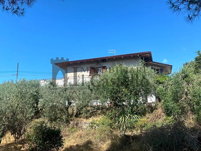 Casa con 5 locali in vendita in Migliaiolo, Panicale