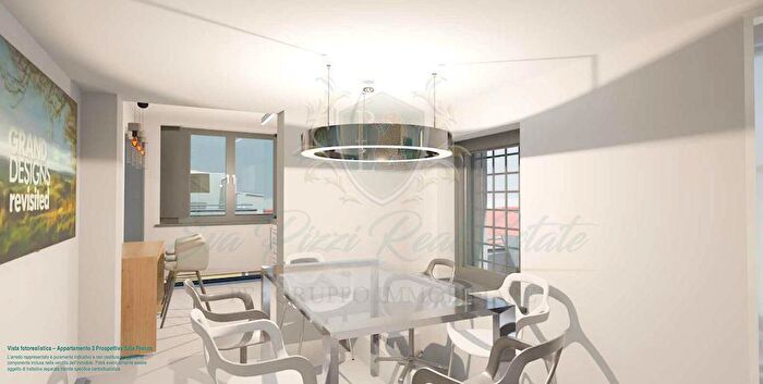 Appartamento quadrilocale in vendita in Via XX Settembre, Lodi