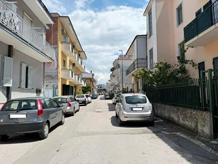 Appartamento trilocale in vendita in Viale dei Gerani, Sant'Anastasia