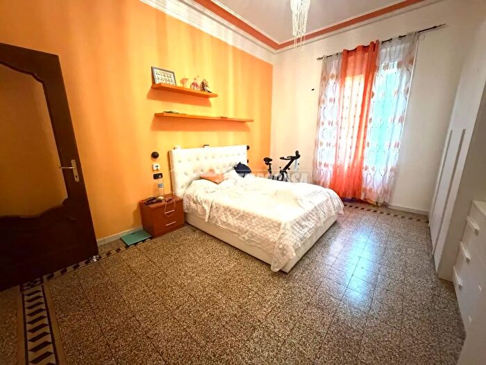 Appartamento trilocale in vendita in Corso Lecce, Torino