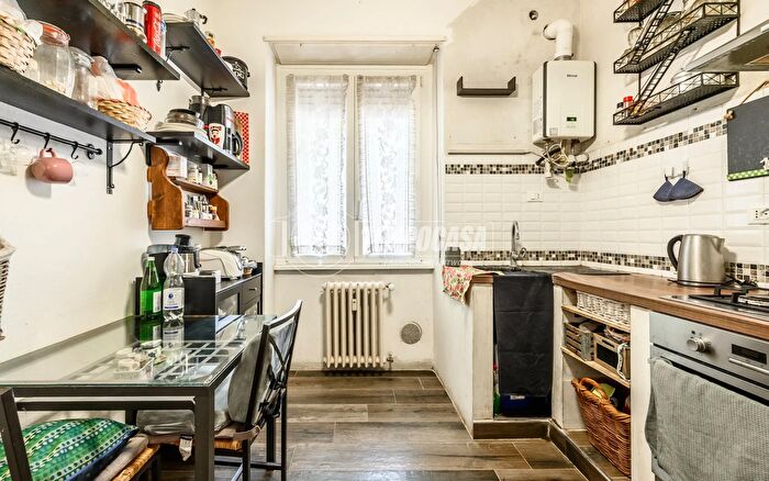 Appartamento bilocale in vendita in Via Teodosio, Milano