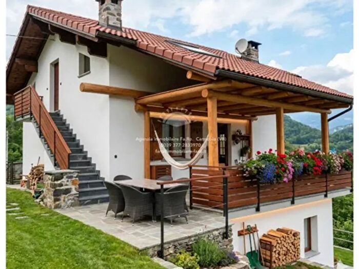Casa con 6 locali in vendita in Strada Provinciale della Valle Cannobina, Valle Cannobina