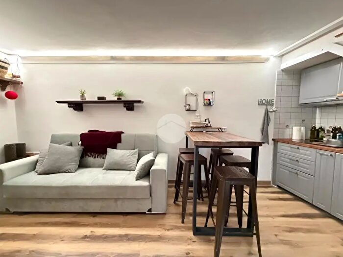 Casa trilocale in vendita in Via Nusca Romolo, Rocca Di Mezzo