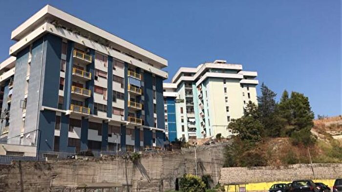 Appartamento quadrilocale in vendita in Via Napoli, Benevento