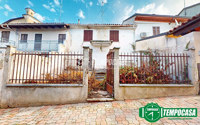 Casa trilocale in vendita in San Salvatore Monferrato