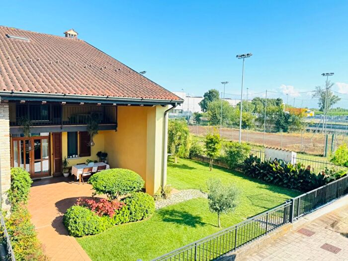 Casa trilocale in vendita in Calvisano