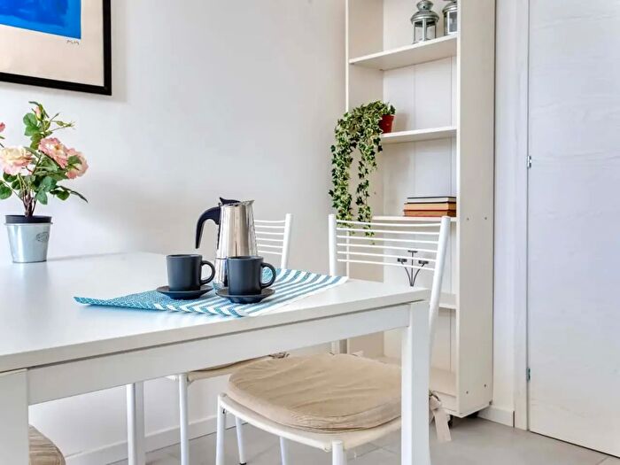 Appartamento monolocale in affitto in Via Giovanni Battista Cassinis, Milano