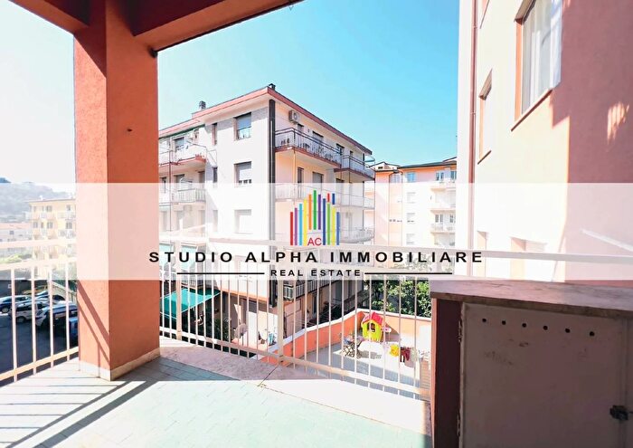 Appartamento quadrilocale in vendita in Via Giacomo Leopardi, Arenzano