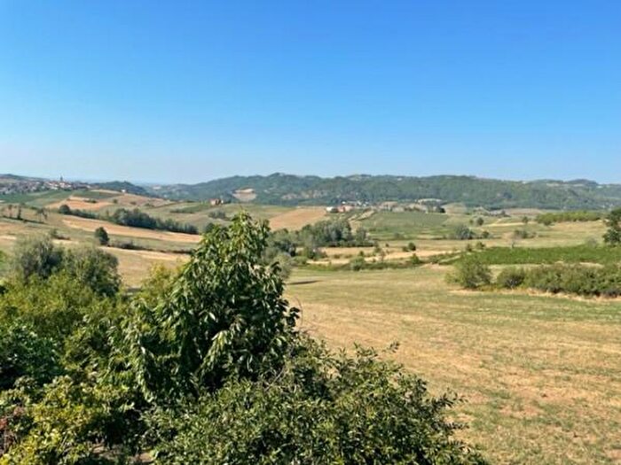 Casa con 6 locali in vendita in Cerreto Grue
