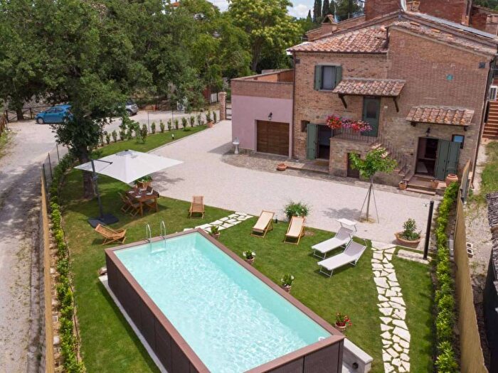 Appartamento quadrilocale in affitto in Via Giuseppe Verdi, Croce, Lucignano