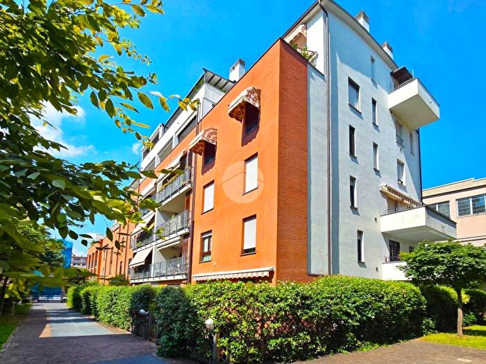 Appartamento bilocale in affitto in Via Diodoro Siculo, Greco Segnano, Milano