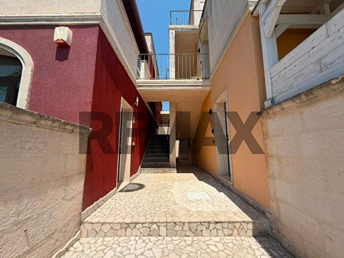 Appartamento quadrilocale in vendita in Via Giuseppe De Nittis, Nardo'