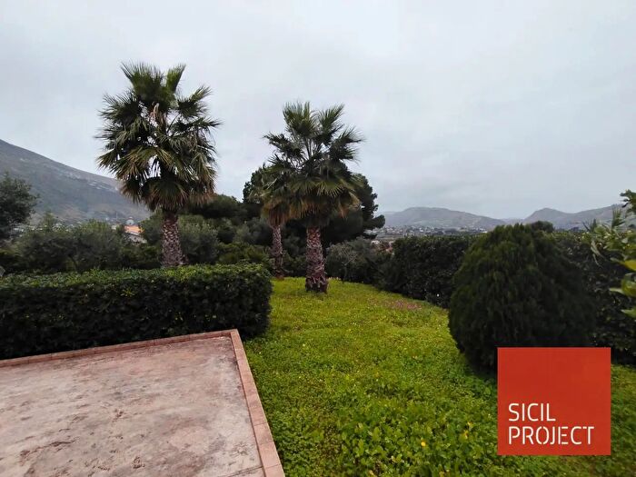 Casa quadrilocale in vendita in Contrada Marmora, Castellammare Del Golfo