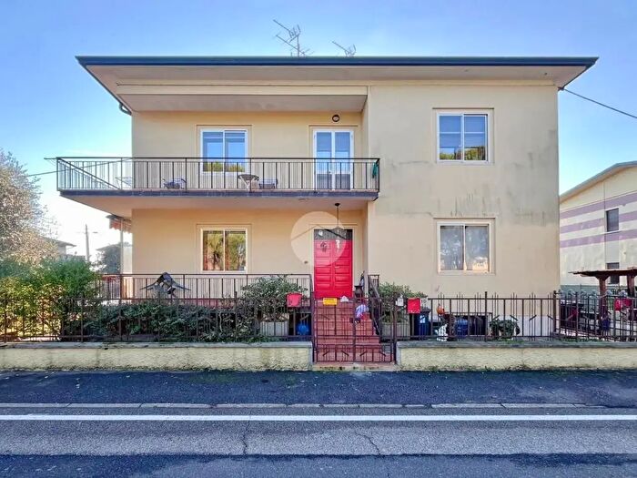 Casa quadrilocale in vendita in Via della Concordia, Zevio