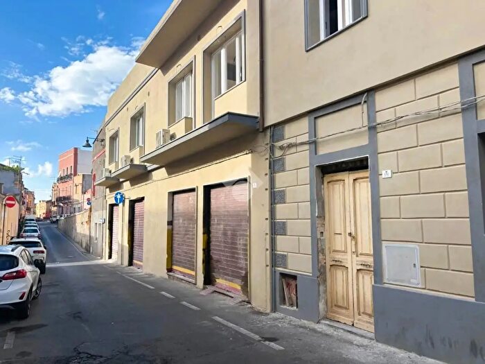 Appartamento monolocale in vendita in Via Giardini, Cagliari