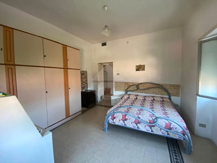 Casa con 6 locali in affitto in PorzionediBi, Minturno