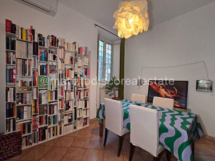 Appartamento trilocale in affitto in Piazza della Rovere, Trastevere, Roma