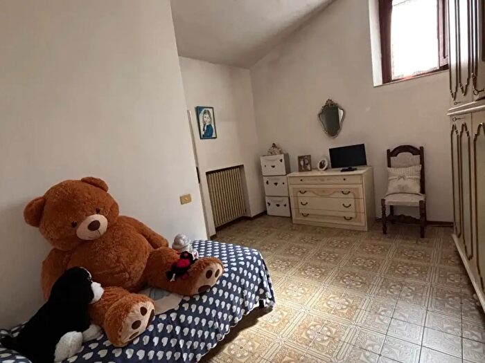 Appartamento quadrilocale in vendita in Via Andreuccetti, Camaiore