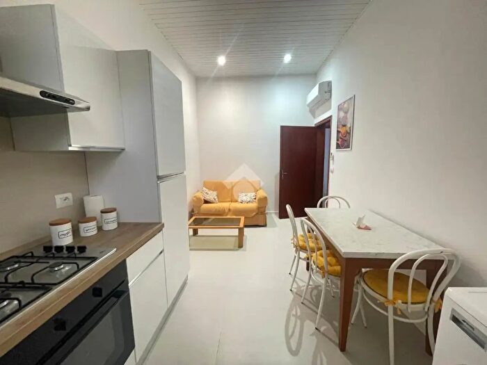 Appartamento bilocale in affitto in Via Giuseppe Bentivogli, Bologna