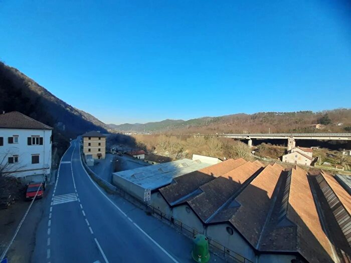 Appartamento con 5 locali in vendita in Località Gnocchetto, Ovada