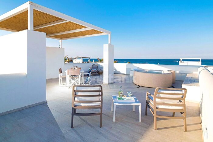 Casa quadrilocale in vendita in Contrada Reitani Snc, Noto