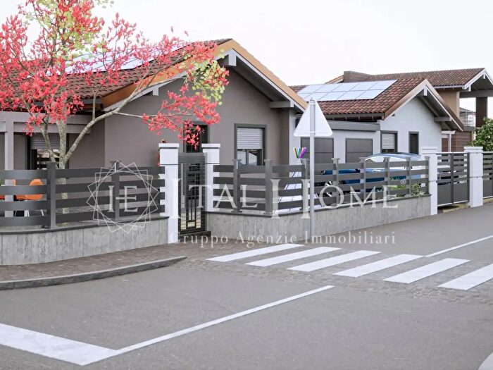 Case in Vendita e in Affitto - 2