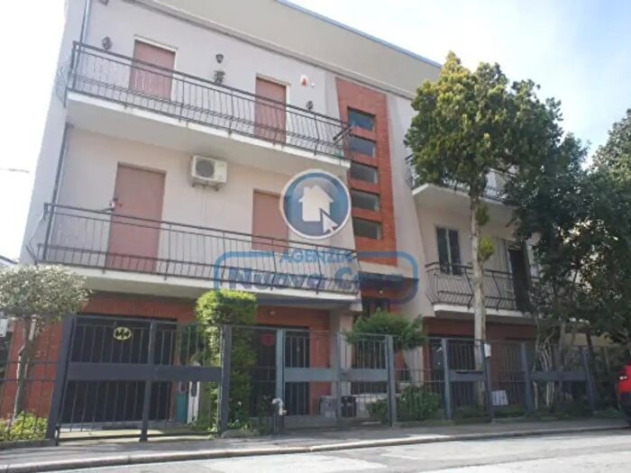 Appartamento con 5 locali in vendita in Via Monte Nero, Ravenna