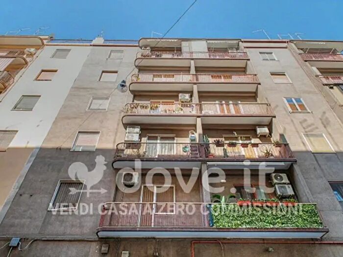 Appartamento trilocale in vendita in Via Ennio Quinto, Taranto