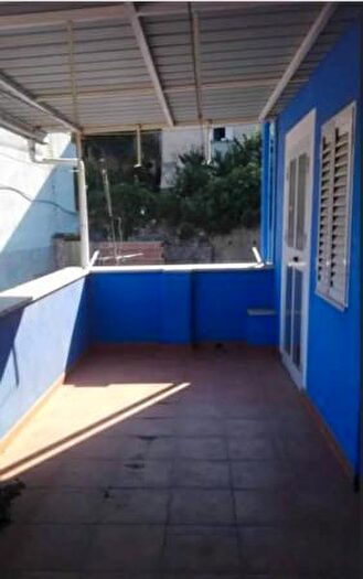 Casa con 6 locali in vendita in Via Gelso, Carpino