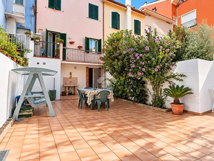 Appartamento bilocale in affitto in Via Nino Bixio, Porto Recanati