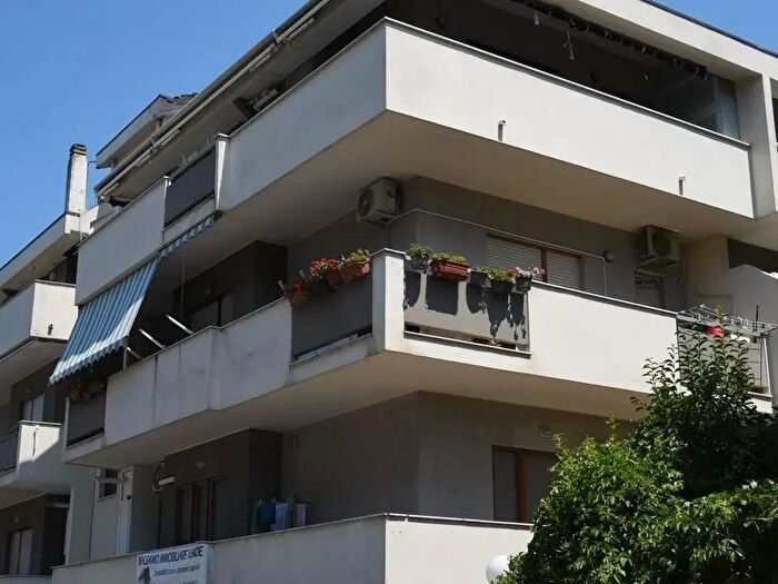 Appartamento trilocale in vendita in Via delle Driadi, Francavilla Al Mare