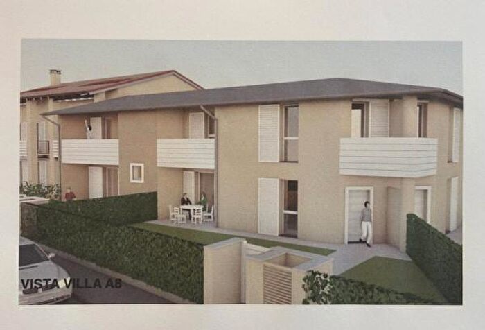 Casa quadrilocale in vendita in Gossolengo