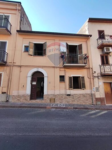 Casa con 5 locali in vendita in Via Vittorio Emanuele, Roggiano Gravina