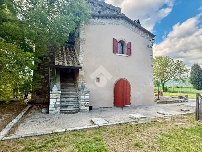 Casa con 5 locali in vendita in Vocabolo San Michele, Orte
