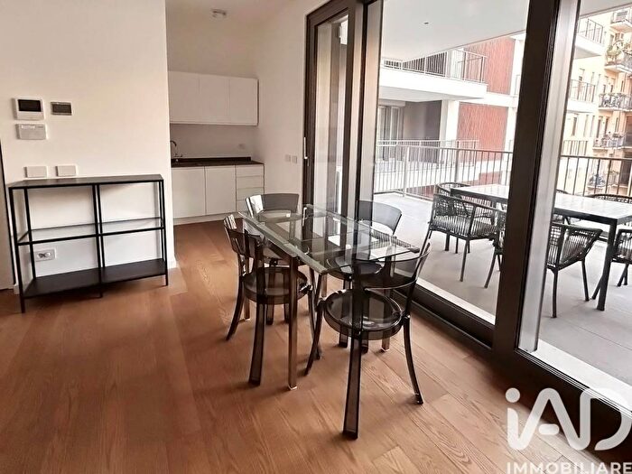 Appartamento bilocale in affitto in Via mangone, Corso Genova, Milano