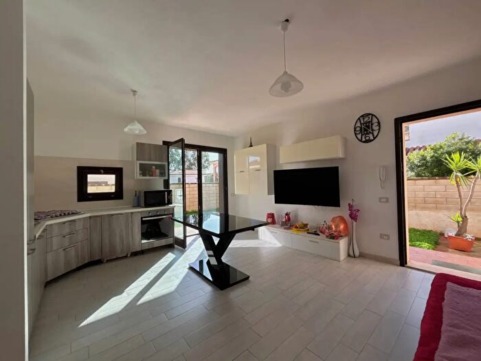 Casa quadrilocale in vendita in Via Falcone, Settimo San Pietro