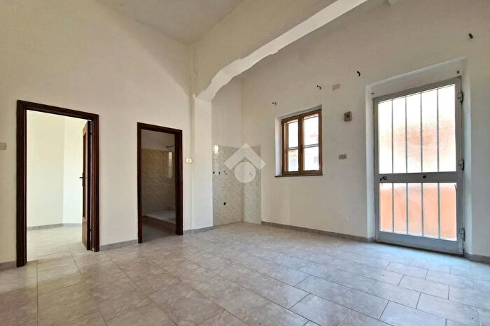 Appartamento trilocale in vendita in Via Samis, San Giovanni Suergiu