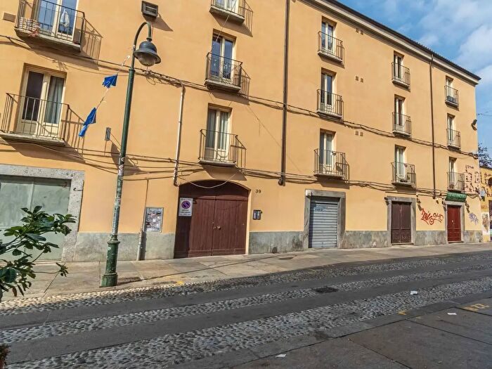 Appartamento bilocale in vendita in Via Borgo Dora, Torino