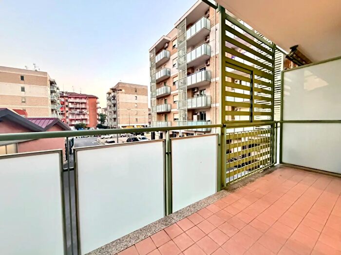 Appartamento quadrilocale in vendita in Via SPio da Pietrelcina, Imperia