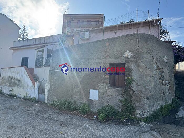 Casa bilocale in vendita in Via SantAntonino, Reggio Calabria