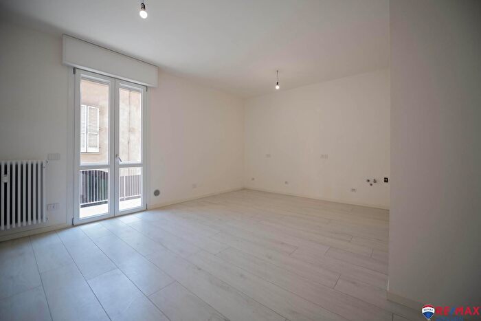 Appartamento con 6 locali in vendita in Formigine