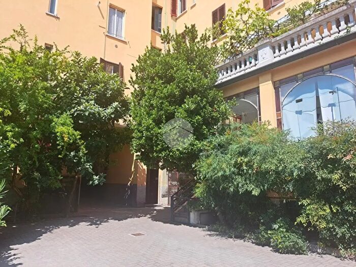 Appartamento trilocale in vendita in Via Privata Publio Rutilio Rufo, Milano