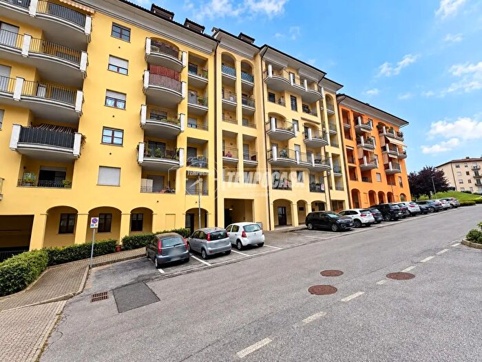 Appartamento trilocale in vendita in Via della Palocca, Fossano
