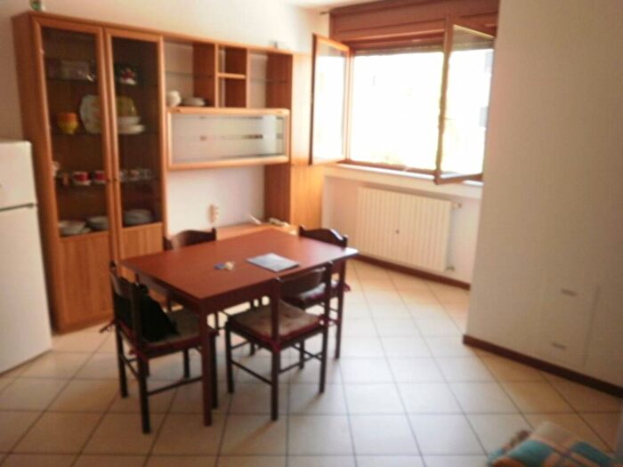Appartamento bilocale in affitto in Via Rialto, Porta Romana, Cremona