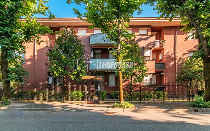 Appartamento quadrilocale in vendita in Desio